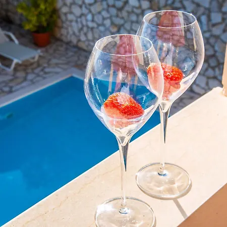 Sotiris With Pool And Amazing Sea Views Nisaki (Corfu)