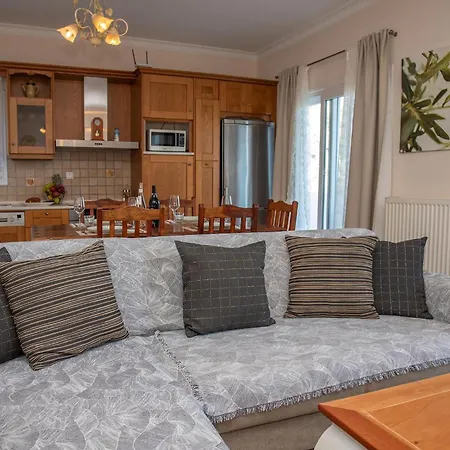 Sotiris With Pool And Amazing Sea Views
